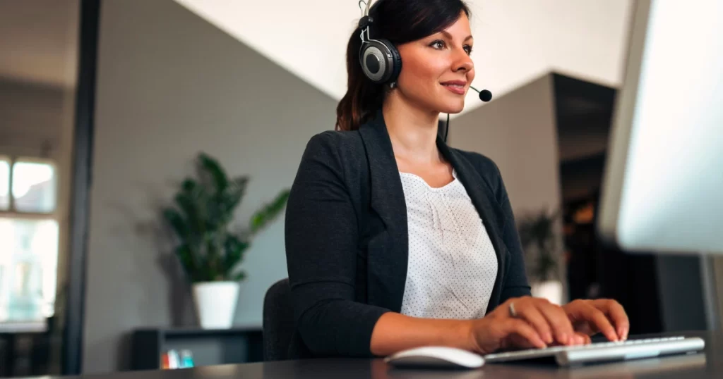 Cara Cek Nomor Telkomsel lewat Bantuan Operator 3 Cara Cek Nomor Telkomsel dengan Cepat (Cara Cek Nomor Telkomsel lewat Bantuan Operator)